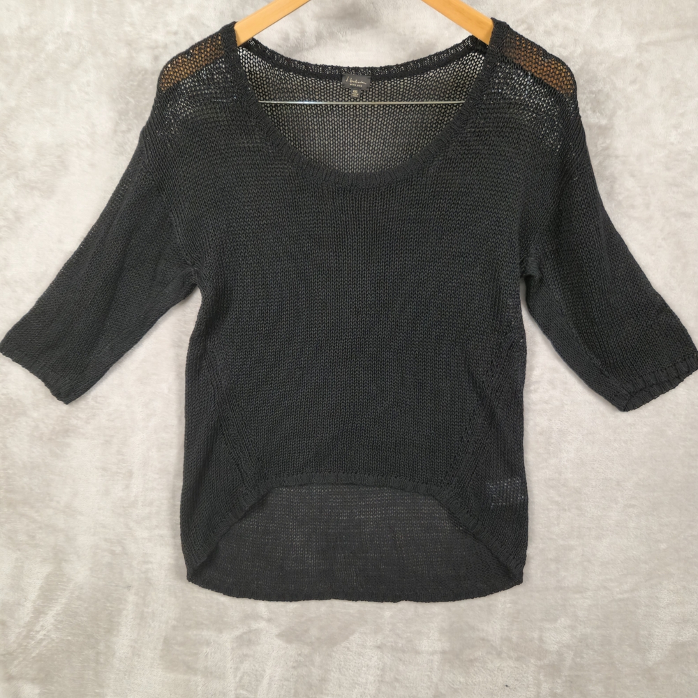 Aritzia T. Babaton Linen/Silk Blend High Low Round Neck Sweater
